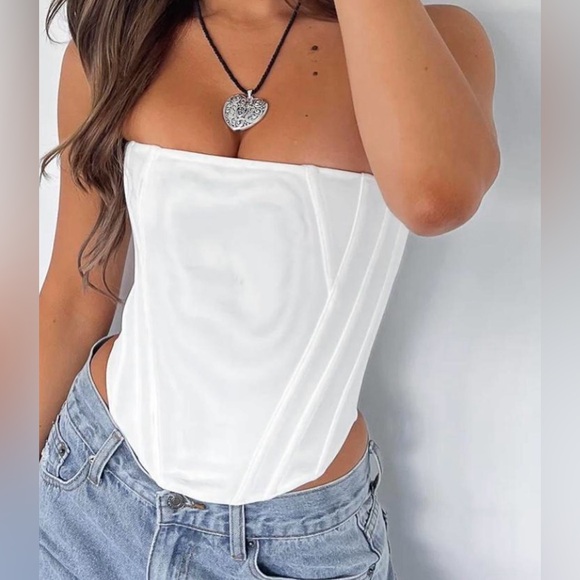 White Fox Boutique Sharp Edges Bustier Corset White Size M NWT - Picture 5 of 8